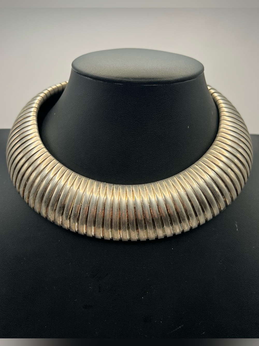 Extra Chunky Unsigned Les Bernard Silver Tone Tubogas Omega Necklace